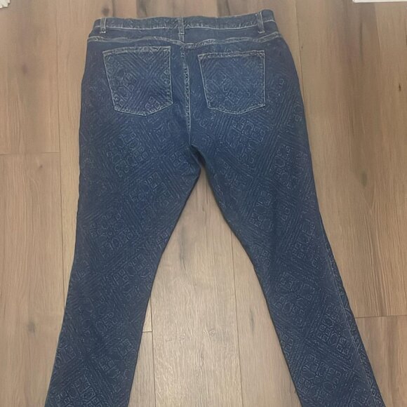 Lauren Jeans Co. Lauren Embossed Dark Wash Jeans - Size 14 - Picture 2 of 6